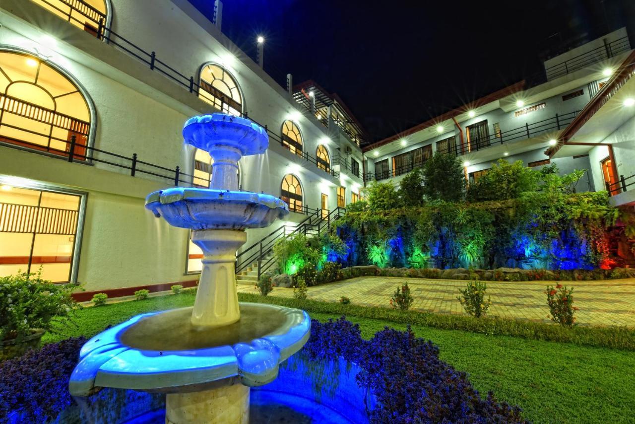 Hotel Centauria Wild Udawalawe Exterior foto
